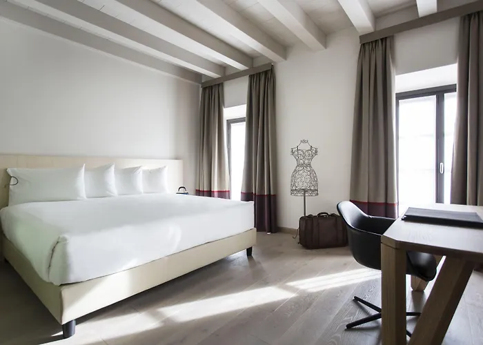 Savona 18 Suites - Member Of Preferred Hotels & Resorts 4*